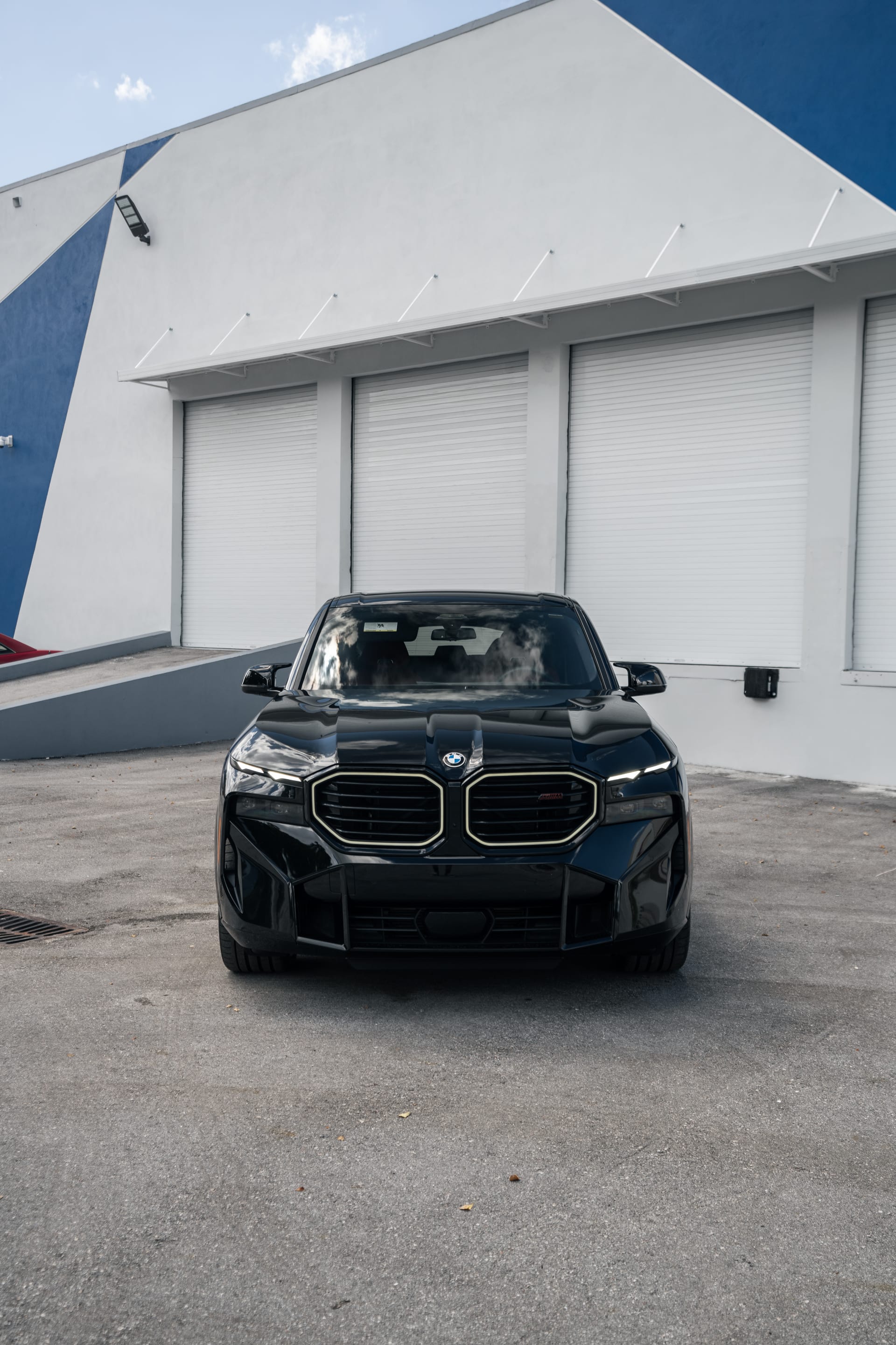 BMW XM - Flashy Exotics