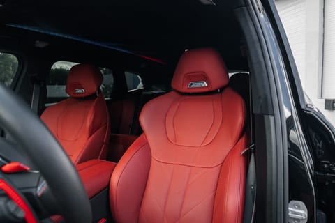 BMW XM thumbnail 4