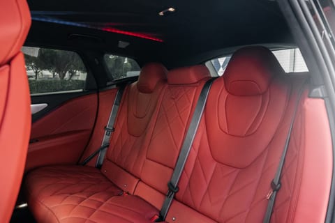 BMW XM thumbnail 6