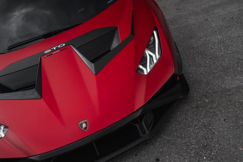 Lamborghini Huracán STO thumbnail 2