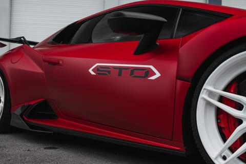 Lamborghini Huracán STO thumbnail 4
