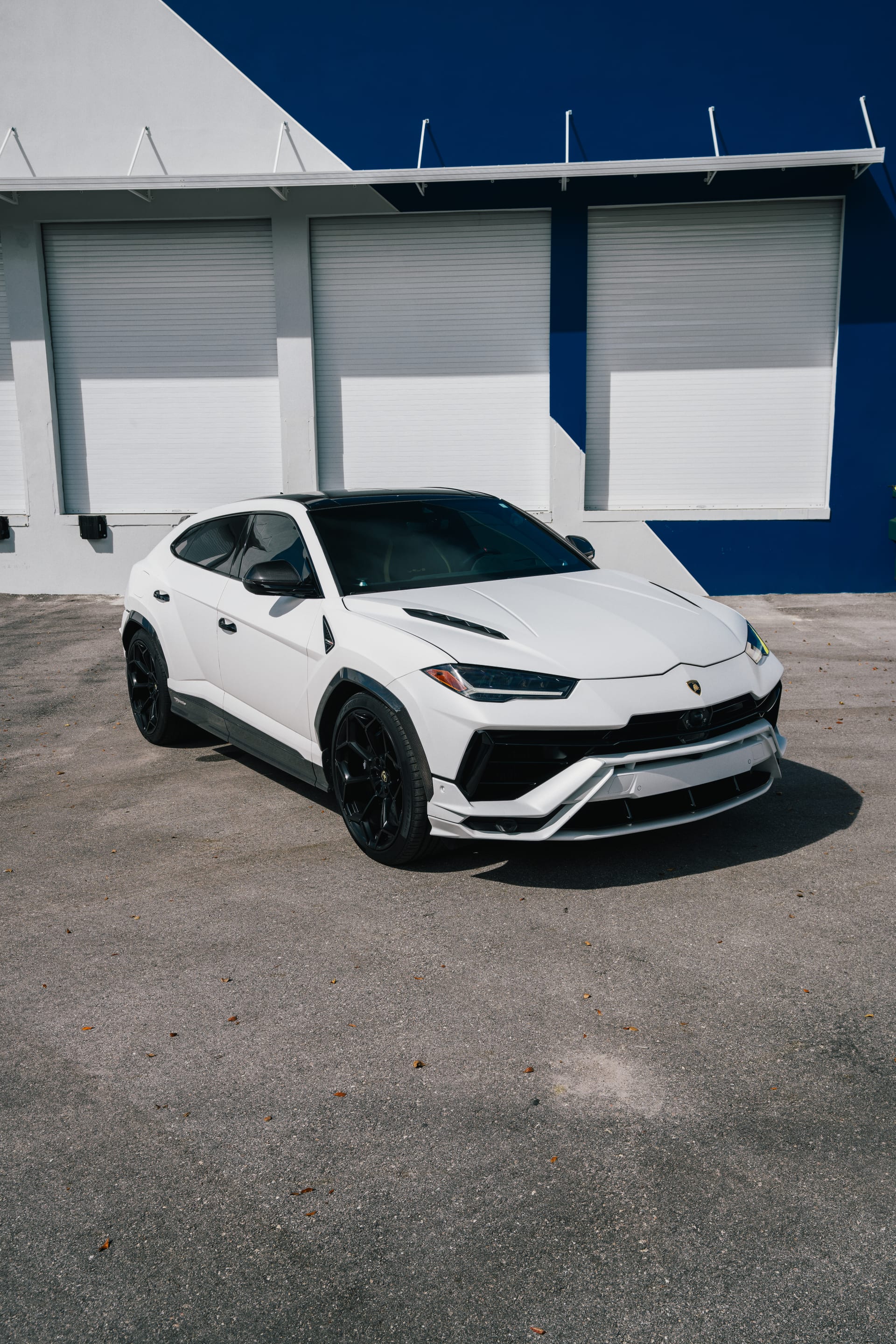 Lamborghini Urus - Flashy Exotics