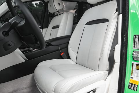 Rolls-Royce Cullinan thumbnail 5