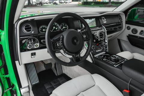 Rolls-Royce Cullinan thumbnail 6